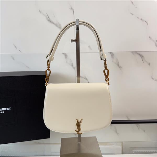 2026224192627198 800